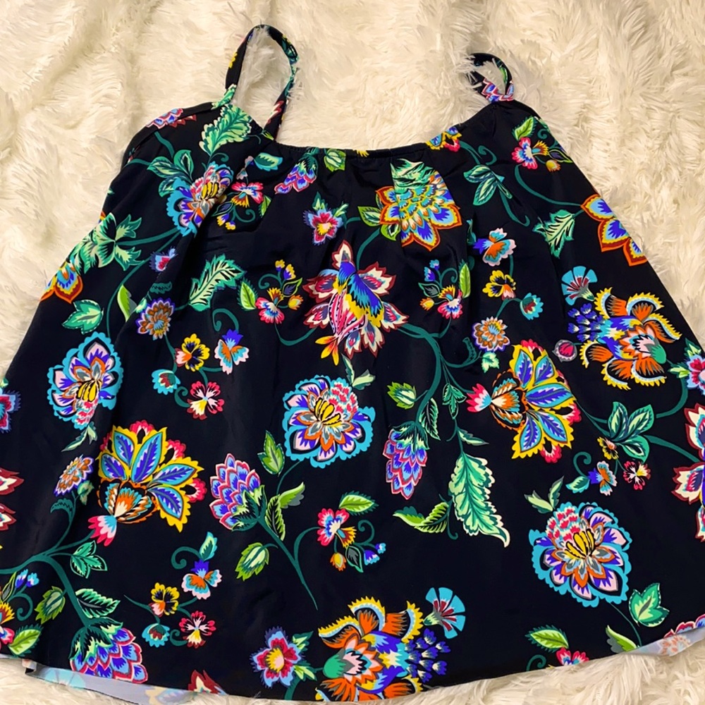 Croft & Barrow Black Floral Tankini Swim Top Size Small